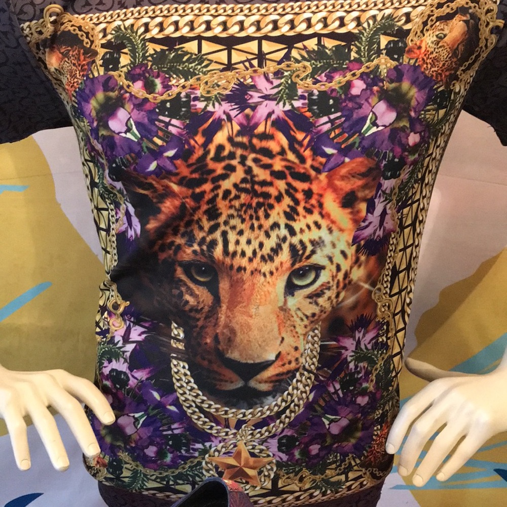 Tiger print tee - Picture 6 of 17